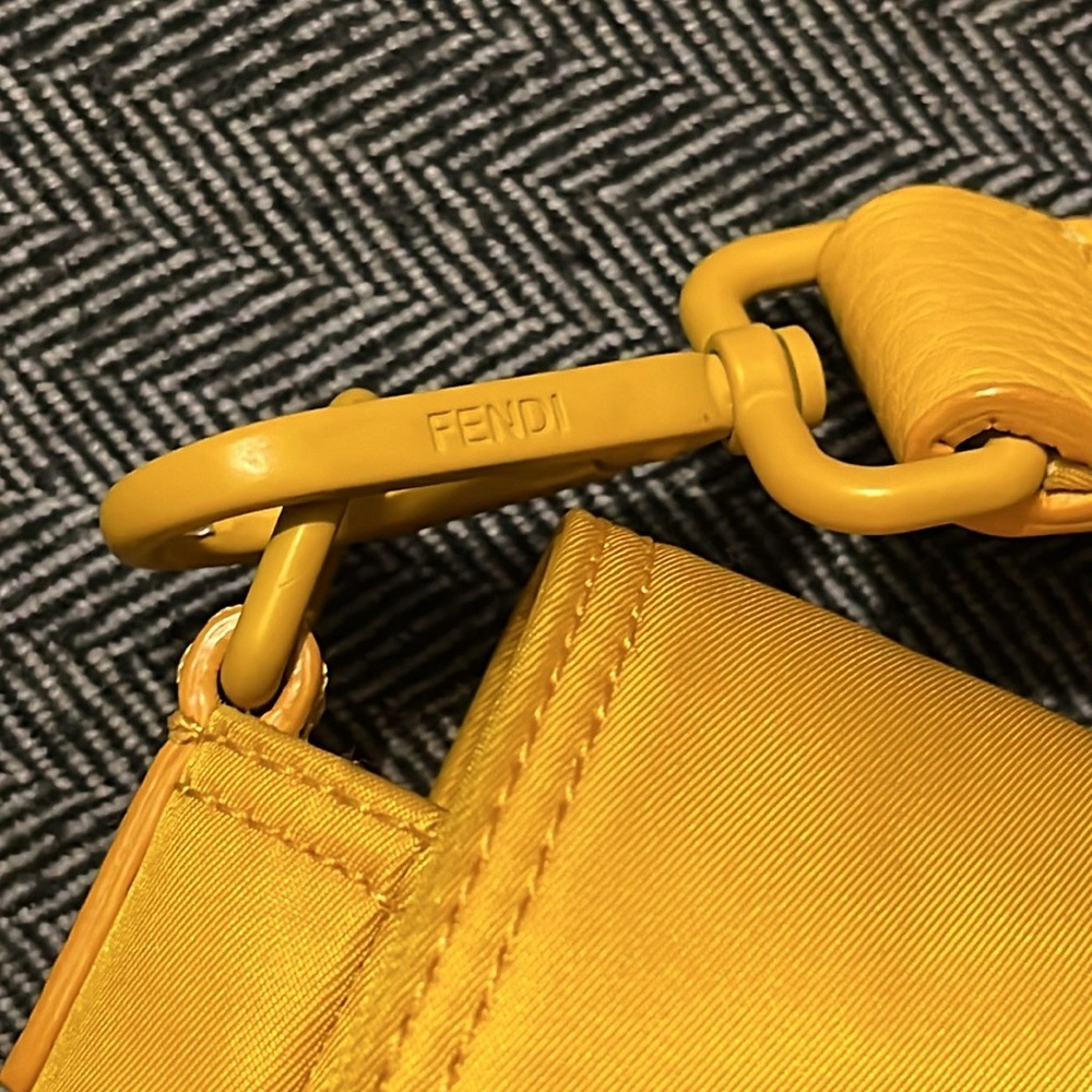 Fendi Crossbody - Picture 5 of 11